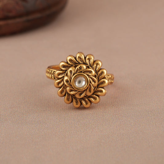 Cute floral antique gold kundan finger ring