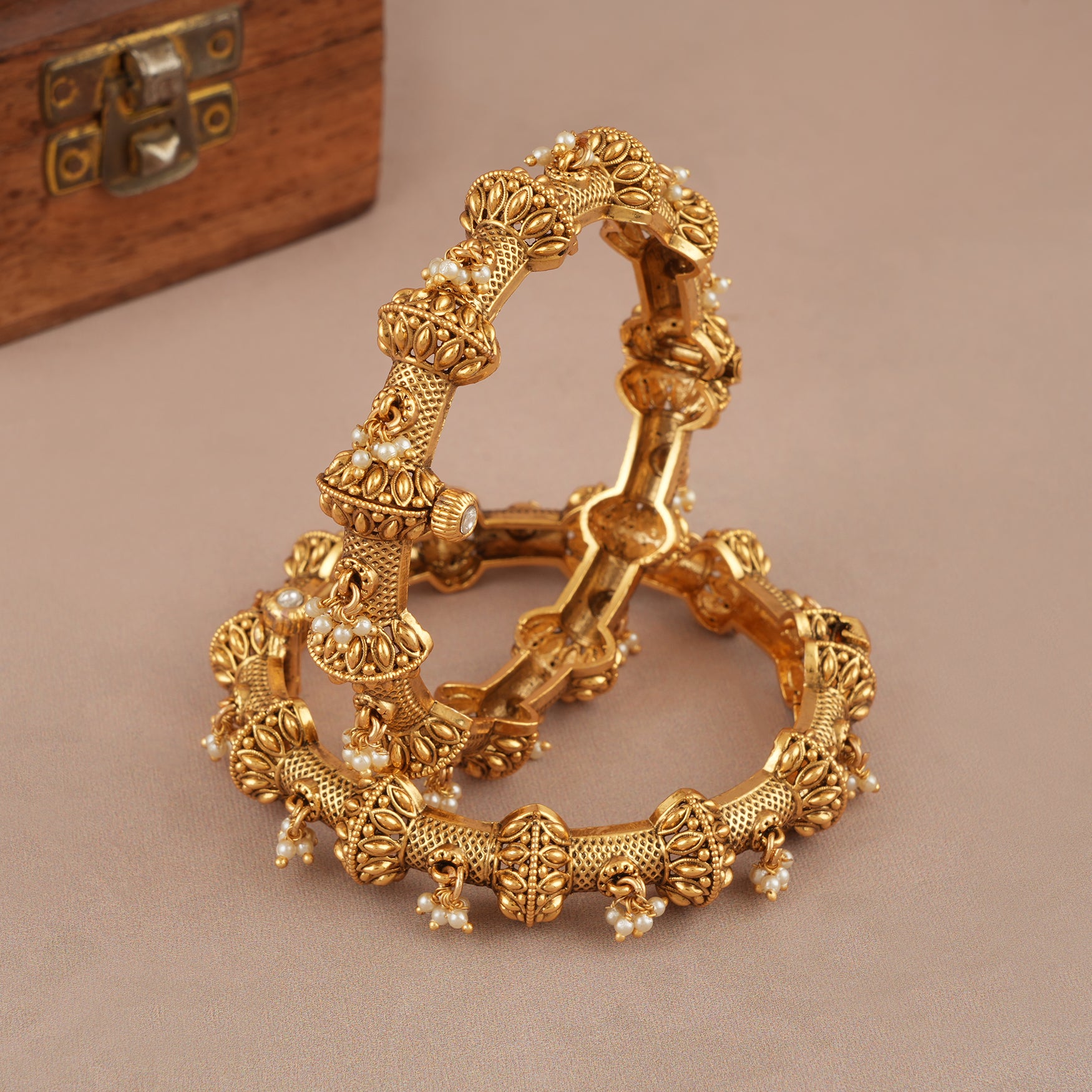 Beautiful pearl antique gold bangle set