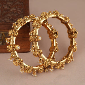 Beautiful pearl antique gold bangle set