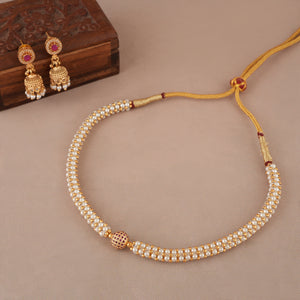 Cute elegant gold pearl necklace set