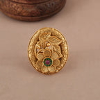 Beautiful oval yellow gold stone finger ring