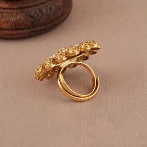 Delicate floral antique gold stone adjustable finger ring