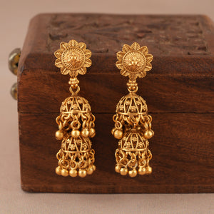 Stunning antique gold plain jhumka necklace set