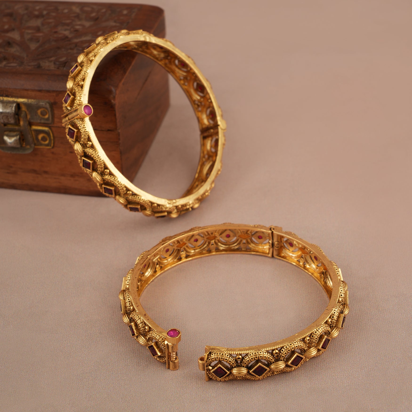 Gorgeous antique gold ruby bangle set