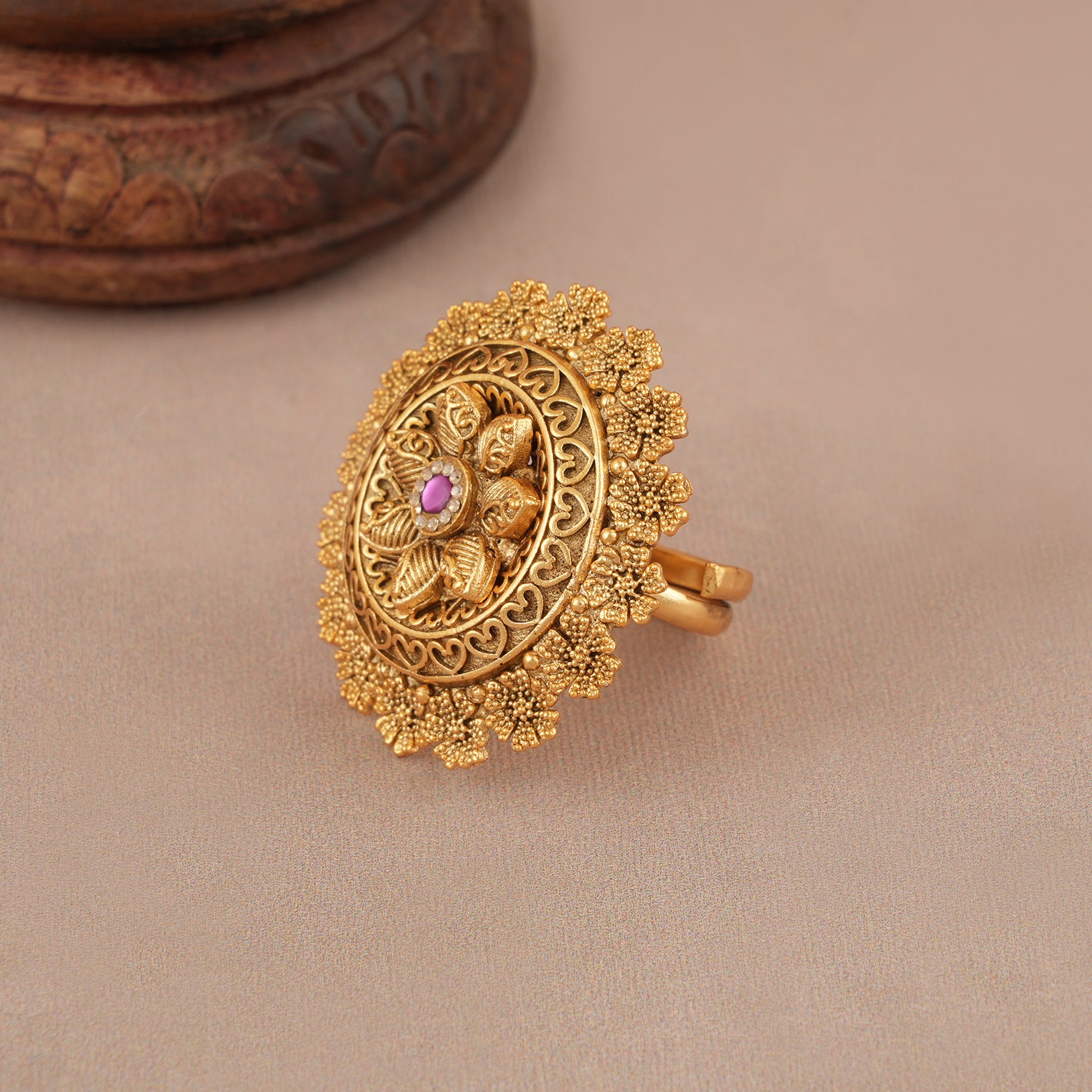 Beautiful antique gold floral ruby stone adjustable finger ring