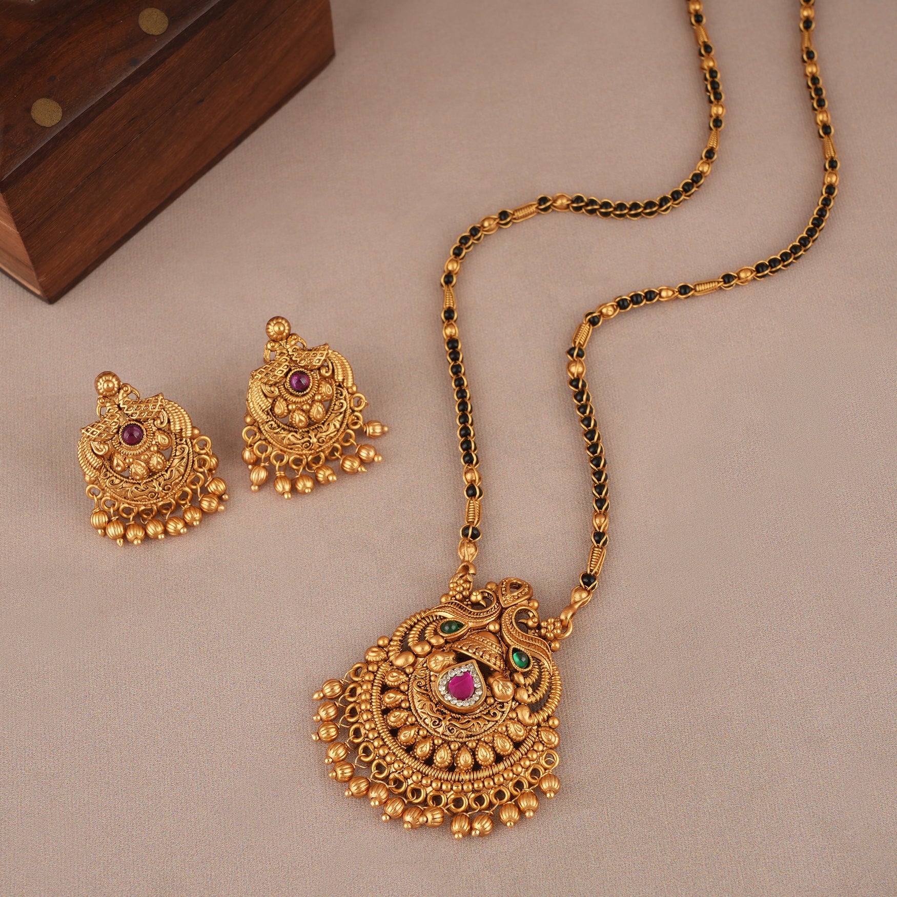 Beautiful stone antique gold mangalsutra set