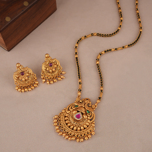 Beautiful stone antique gold mangalsutra set