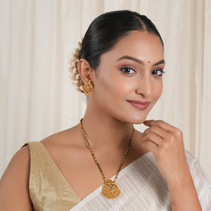 Beautiful stone antique gold mangalsutra set
