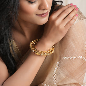 Stunning antique gold kundan pacheli kada bangle