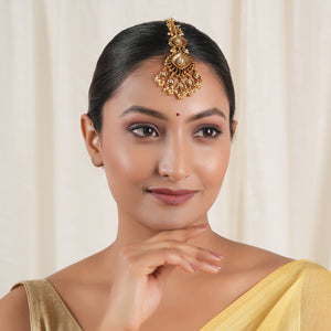 Amazing antique gold kundan maangtika