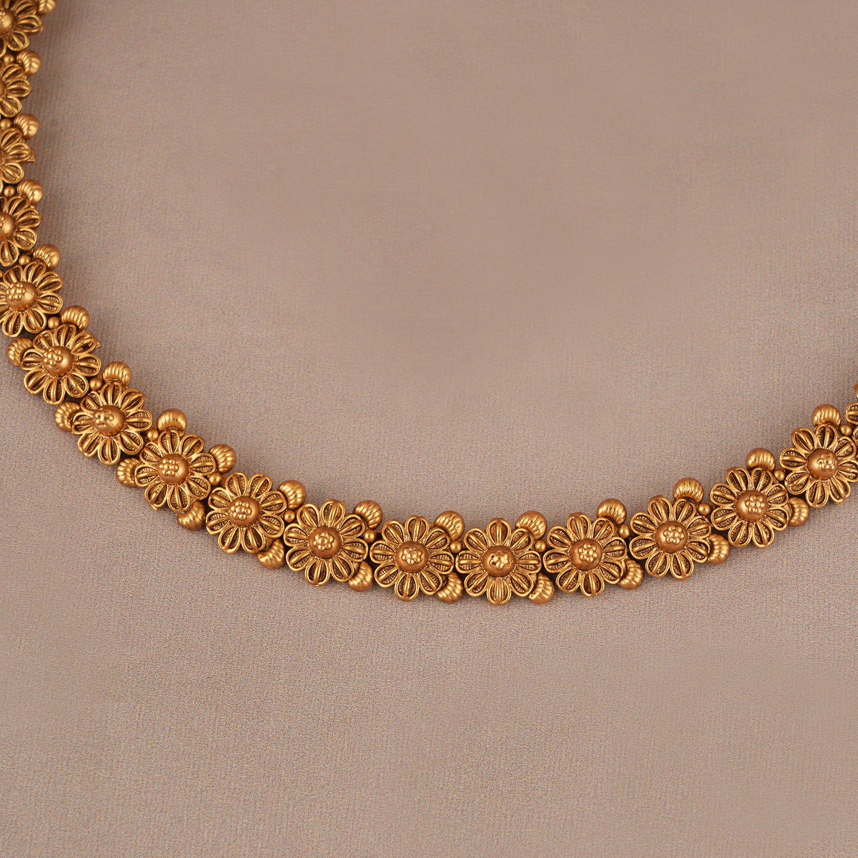 Plain antique gold floral necklace set with earring
