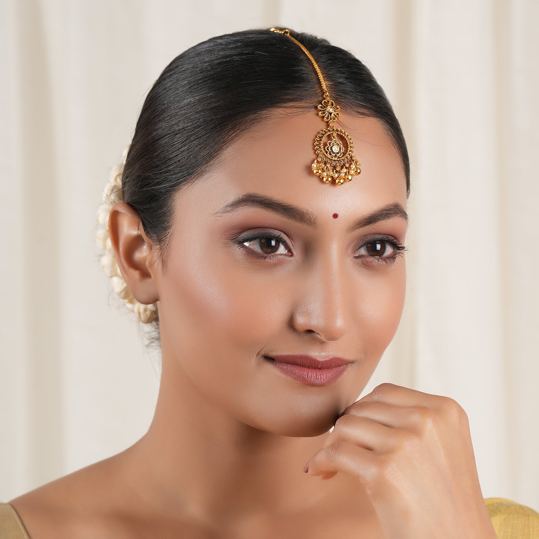 Elegant antique gold pearl maangtika