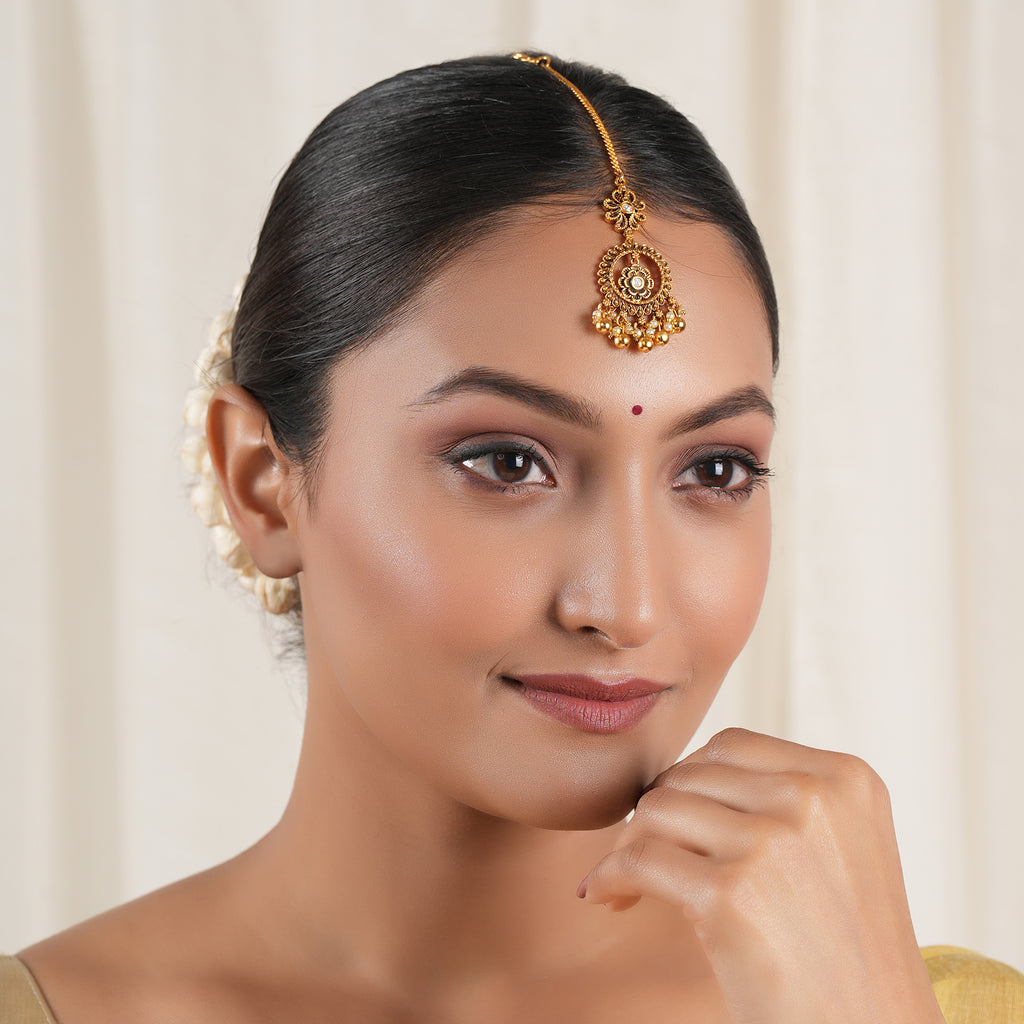 Elegant antique gold pearl maangtika