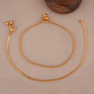 Delicate antique gold spiral anklet set