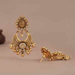 Stunning antique gold ball drop earring