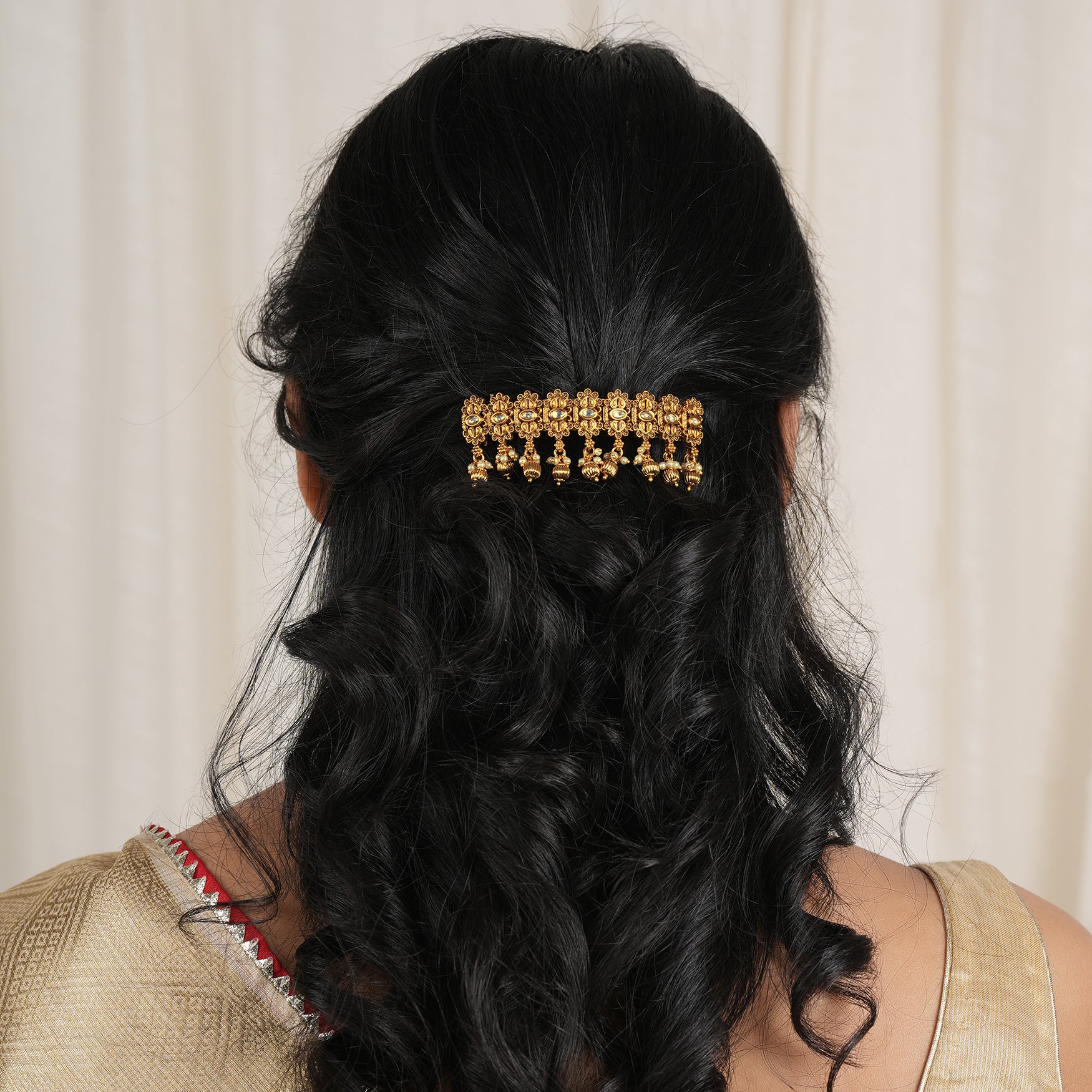 Amazing antique gold kundan buckle hair clip