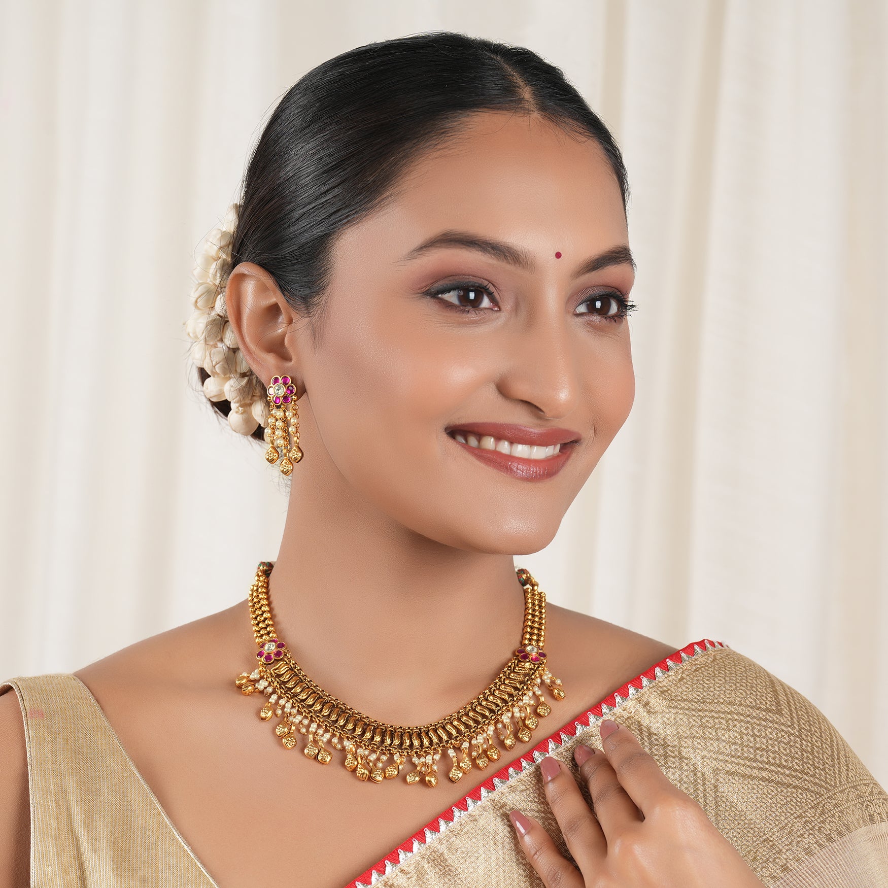 Stunning antique gold pearl drop choker necklace set