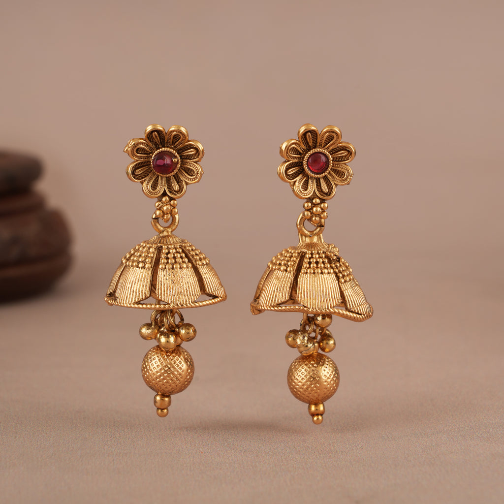 Beautiful antique gold elephant hasli necklace set