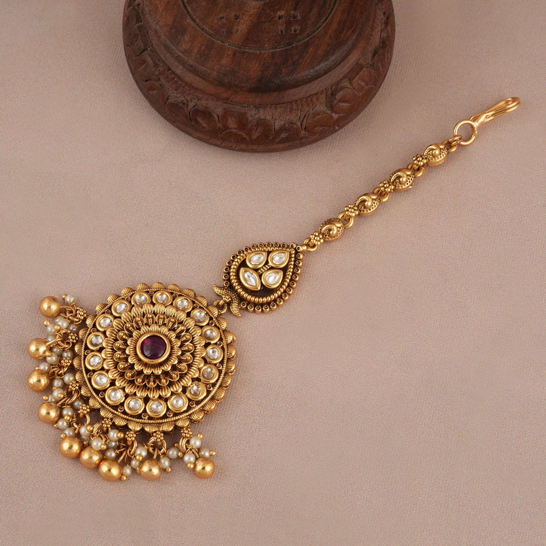 Stunning floral kundan antique gold big size maagtika