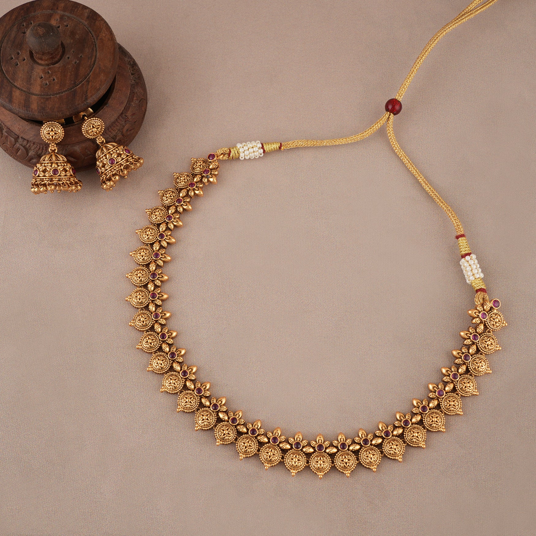 Beautiful antique gold ruby necklace set
