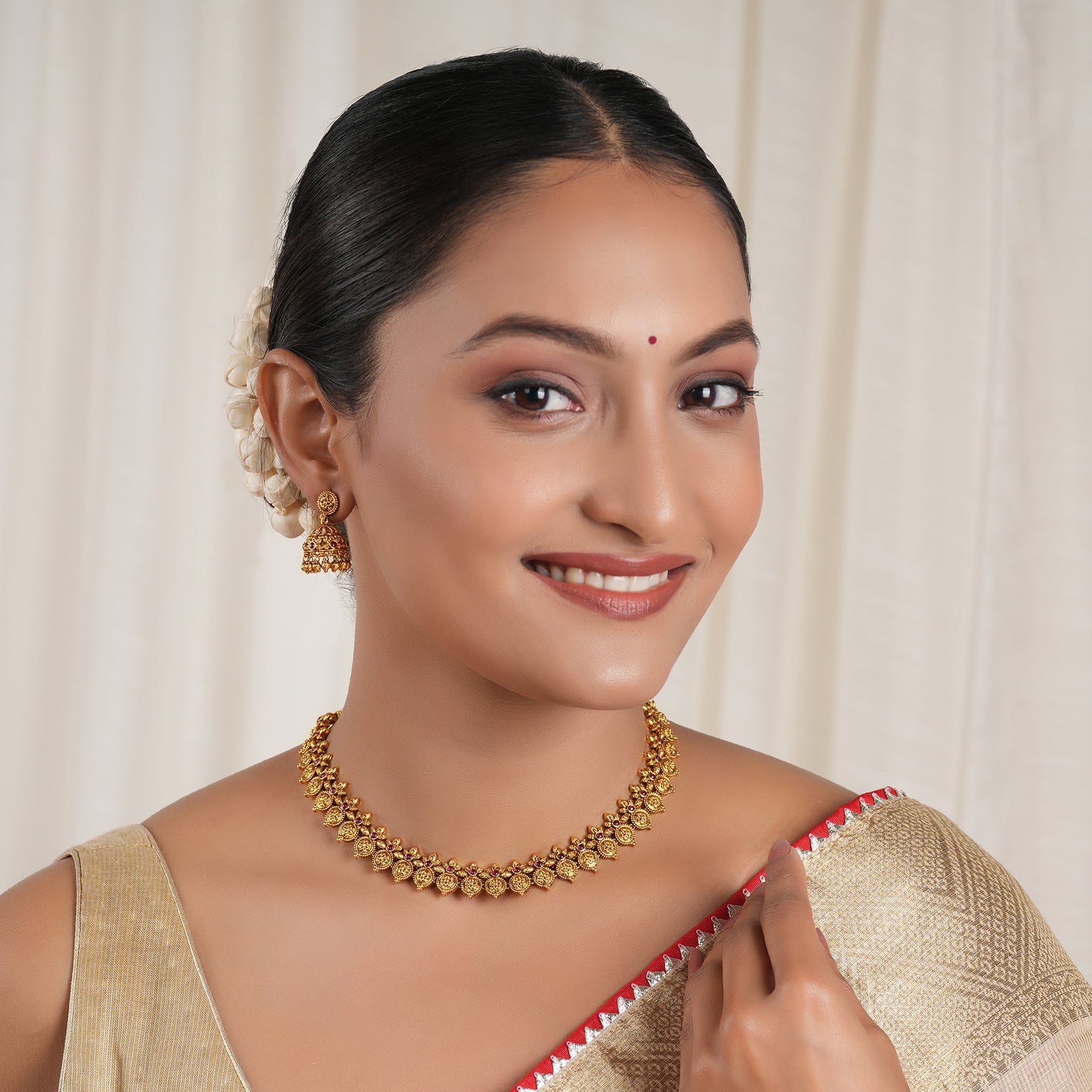 Beautiful antique gold ruby necklace set