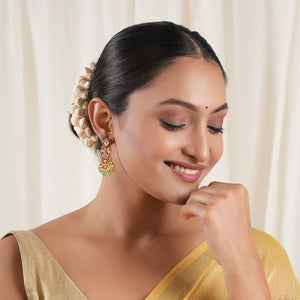 Elegant emerald drop antique gold earring