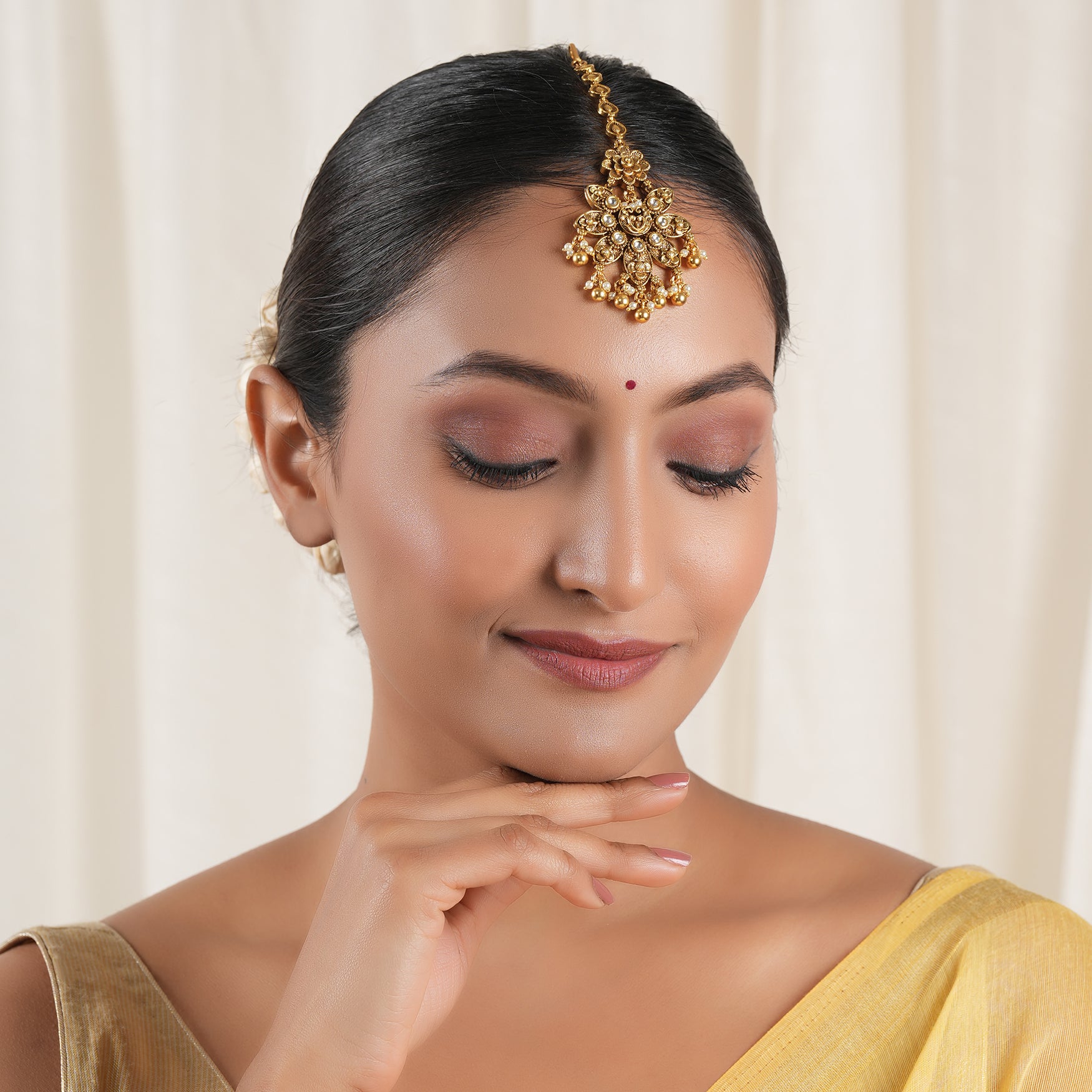 Stunning big size kundan floral antique gold maagtika