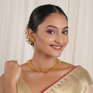 Plain antique gold choker necklace set