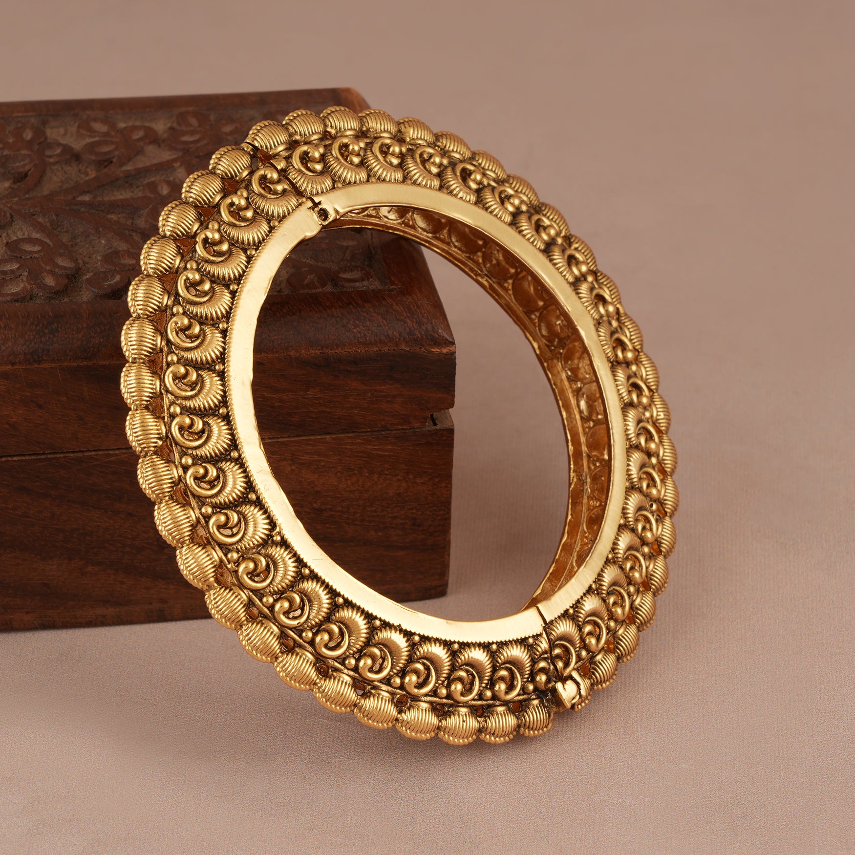 Stunning broad antique gold pacheli bangle kada