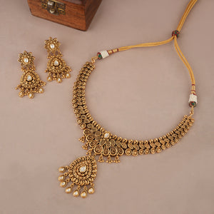 Amazing antique gold kundan necklace set