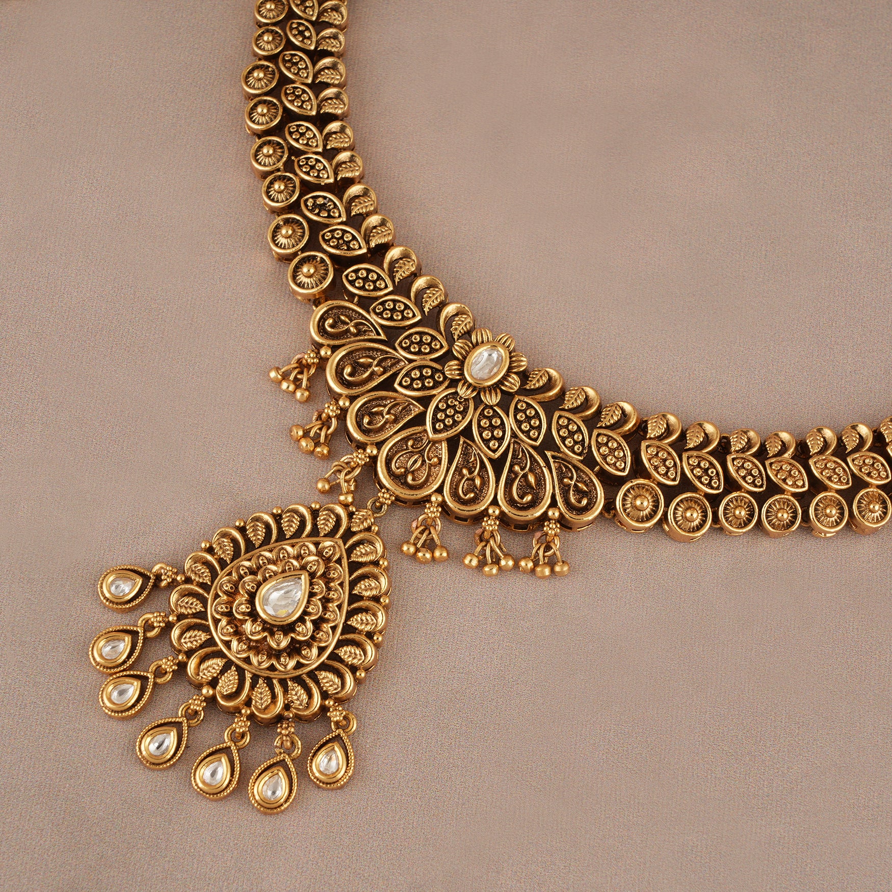 Amazing antique gold kundan necklace set