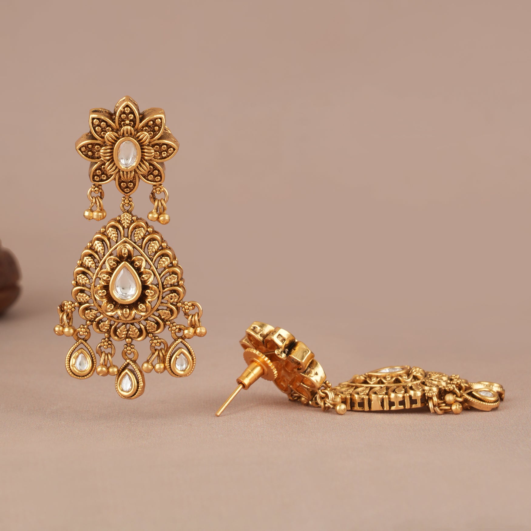 Amazing antique gold kundan necklace set