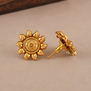 Amazing antique gold floral plain pendant set