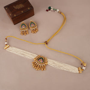 Stunning antique gold stone pearl choker set