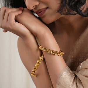 Stunning spiral antique gold bangle set