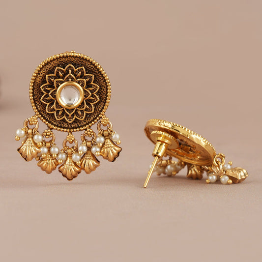 Elegant antique gold kundan pearl drop earring