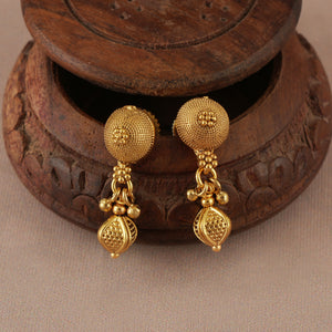 Beautiful plain gold mala necklace set