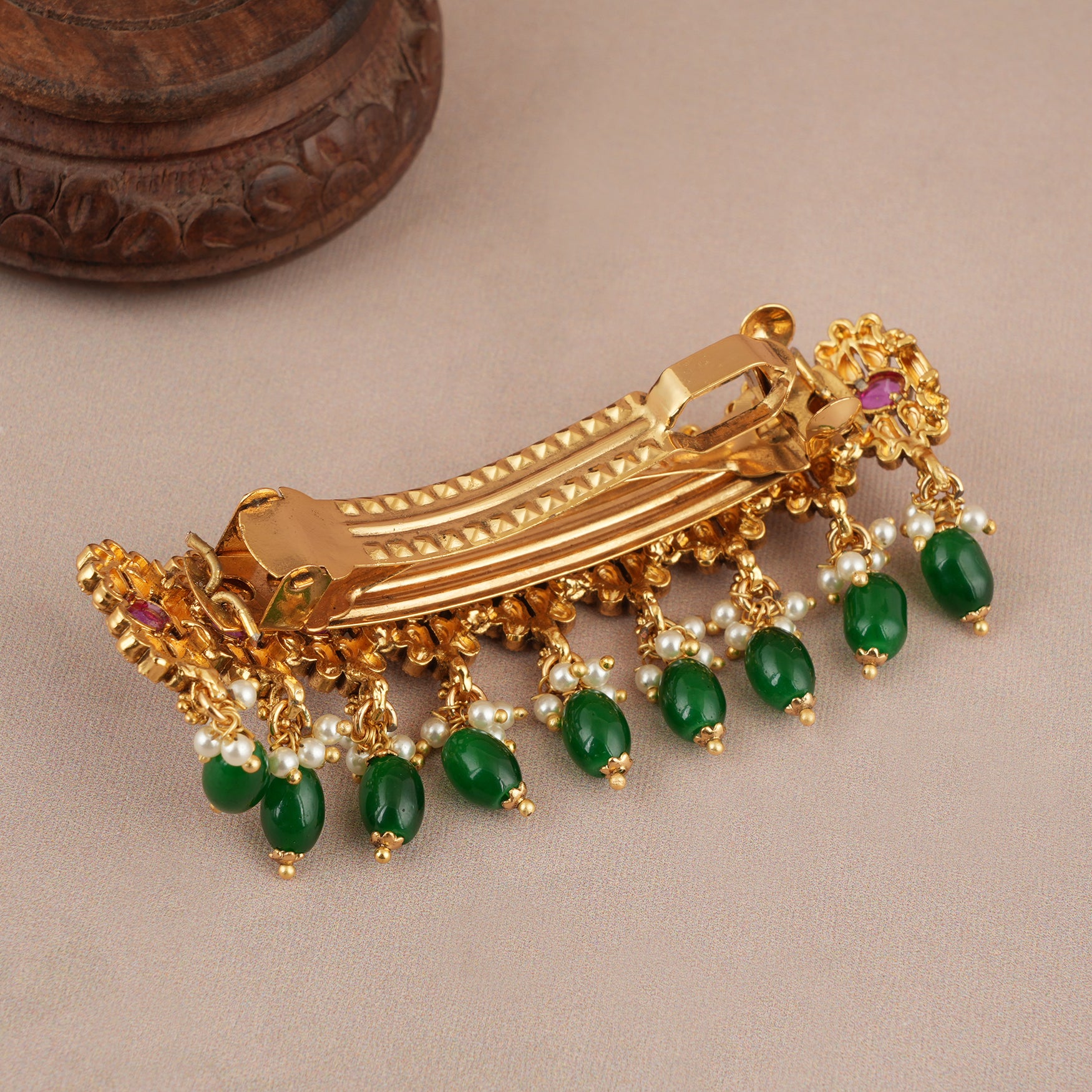 Stunning antique gold hair buckle