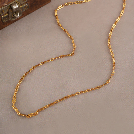 Beautiful sleek gold plated chain