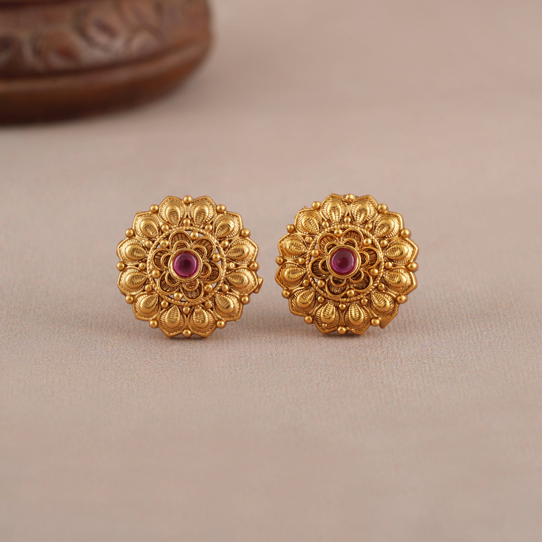 Beautiful stone stud gold plated earring