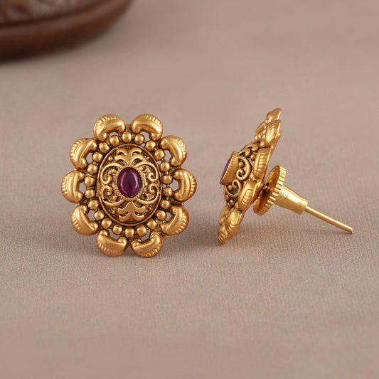 Beautiful stone gold plated stone stud