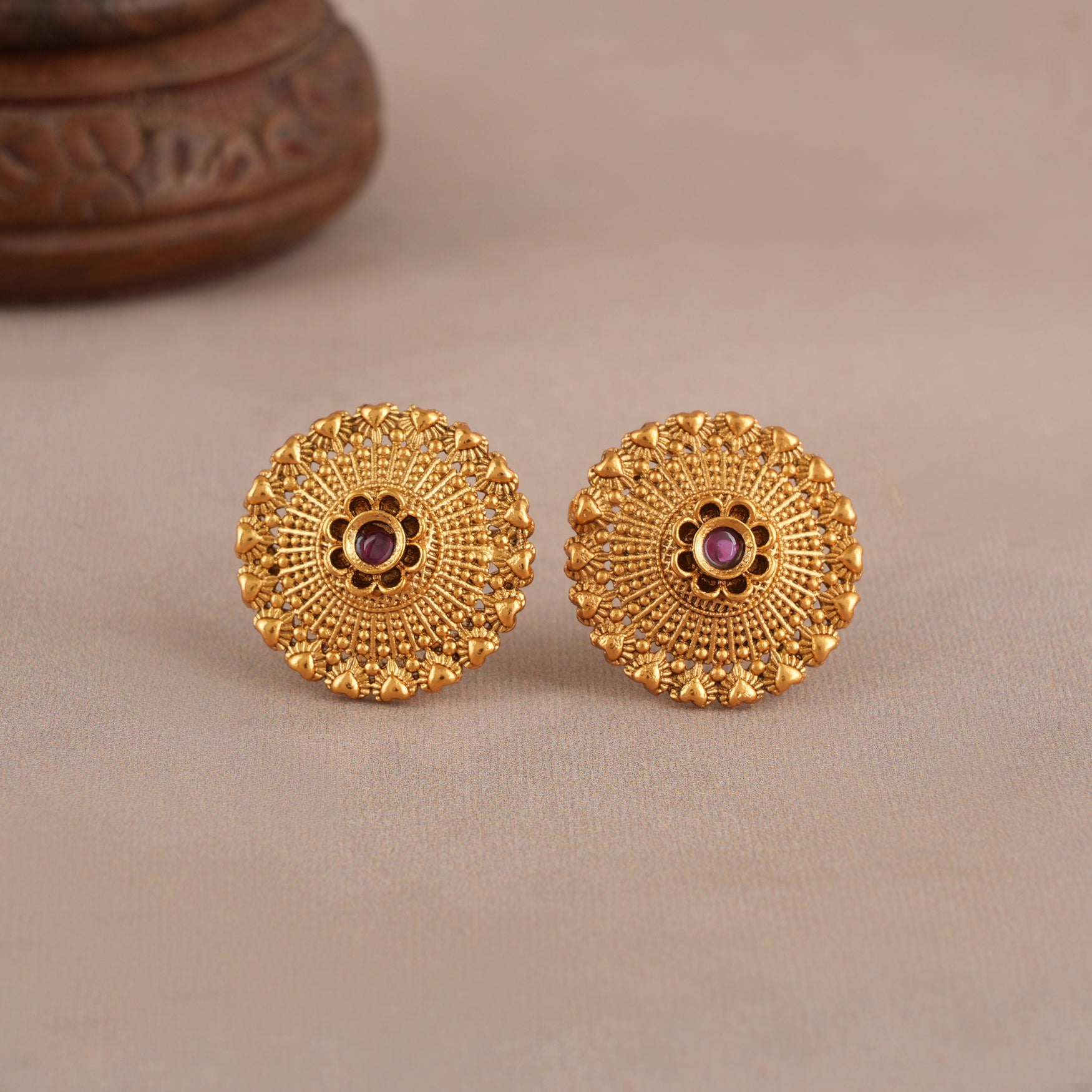 Stunning gold plated plain earring