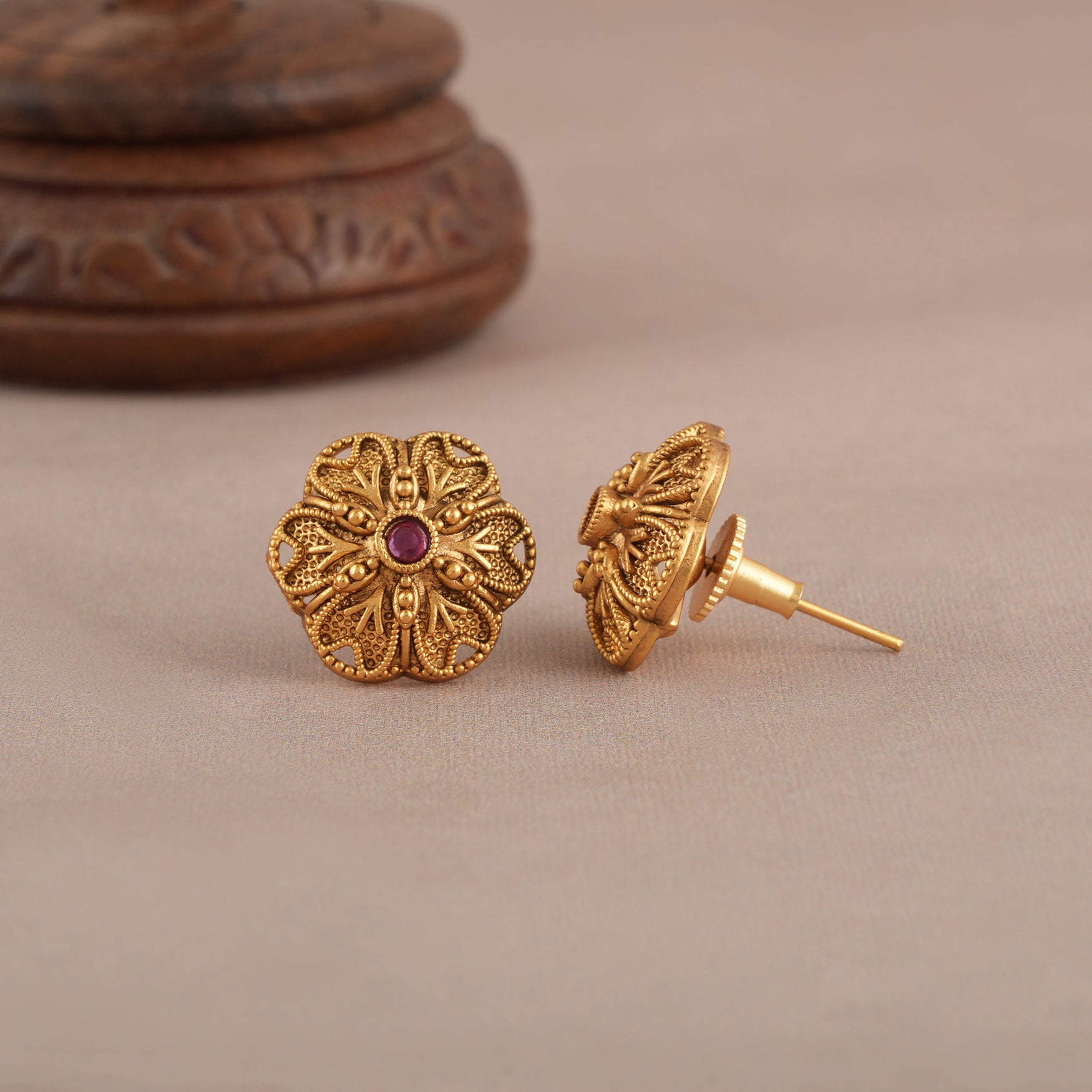 Floral stone stud gold plated earring