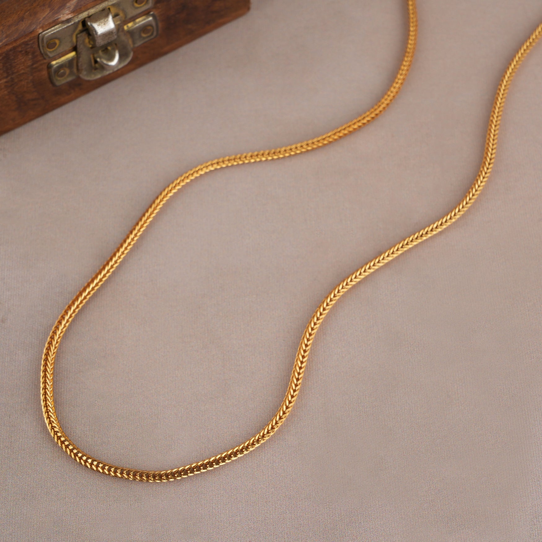 Plain gold plated solid chain