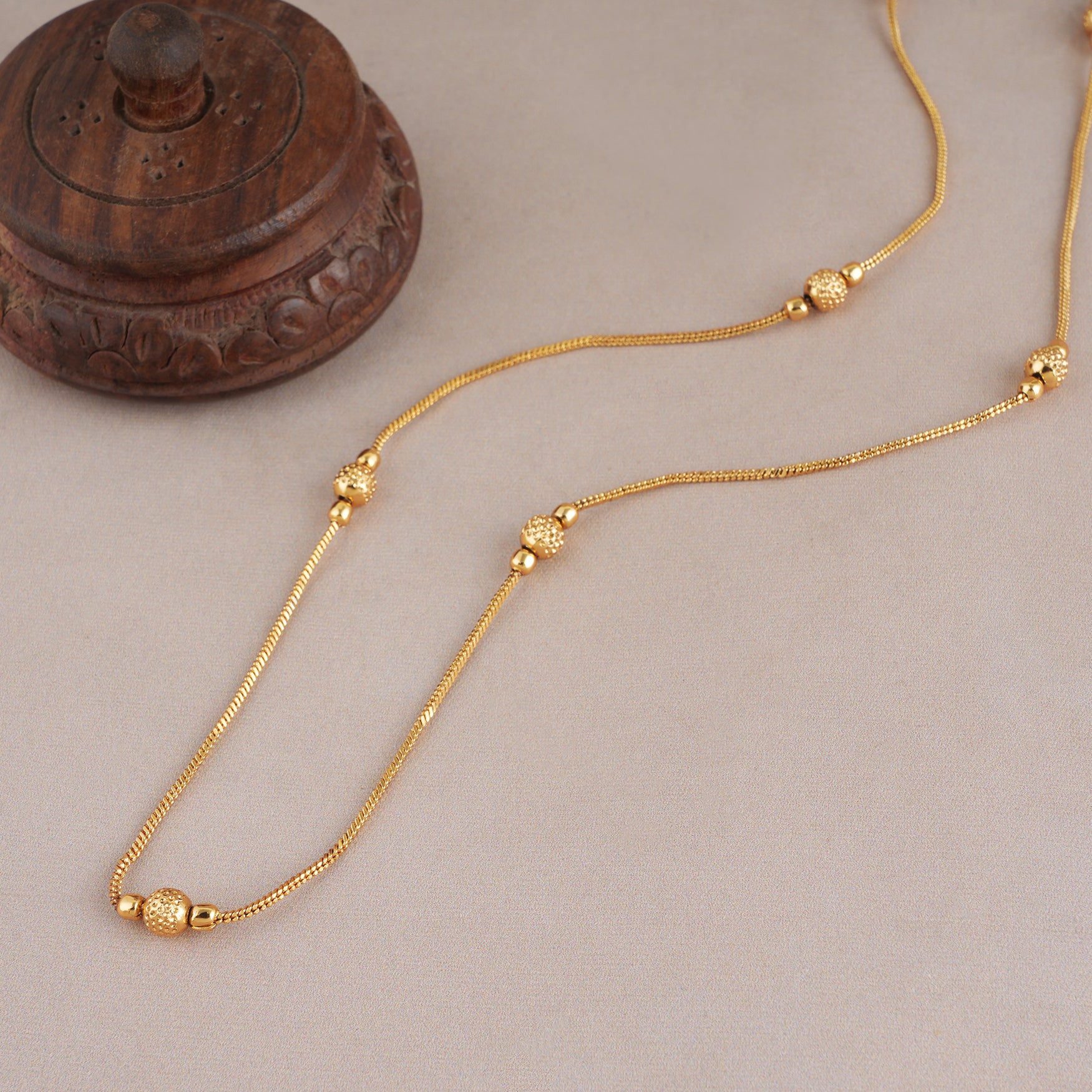Elegant plain ball gold plated chain