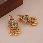 Stunning antique gold stone pendant set