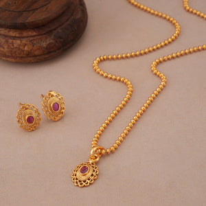 Cute oval ruby gold plated pendant set