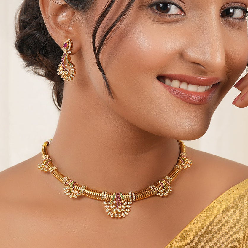 Stunning diamond multicolor gold necklace set
