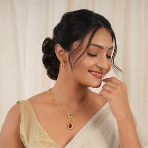 Beautiful long gold plated stone pendant set