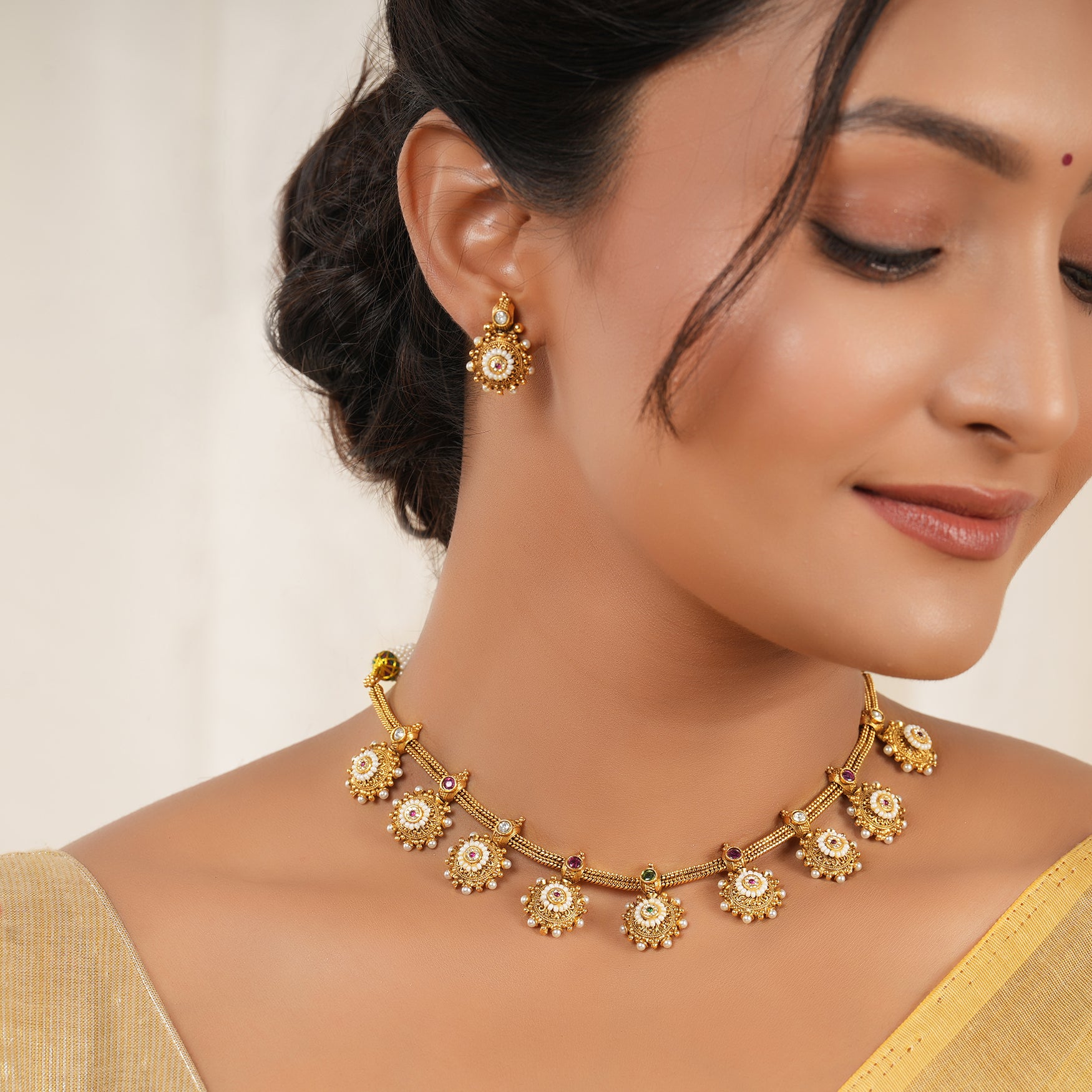 Stunning antique gold pearl necklace set